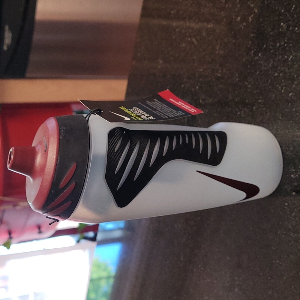 Nike Hyperfuel Squeeze Flavored Bottle